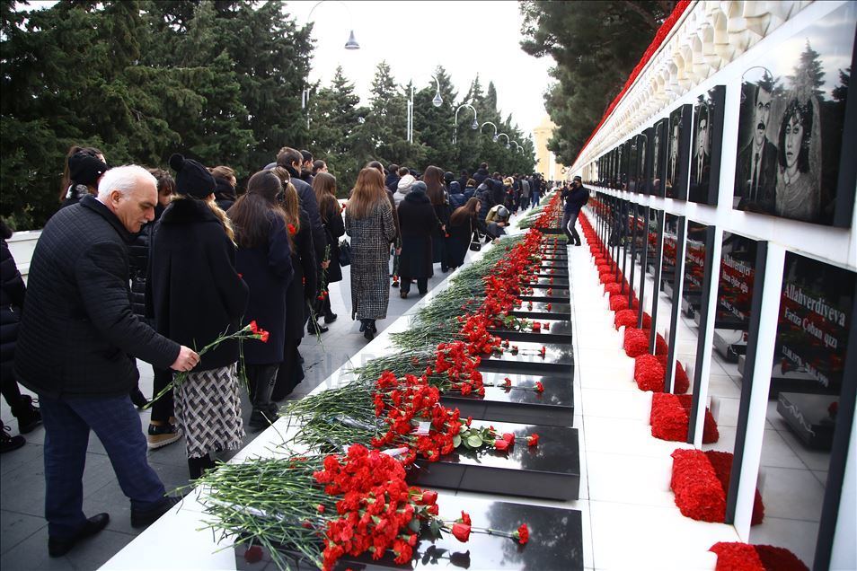 Azerbaycan'da "Kanlı Ocak" kurbanları anılıyor
