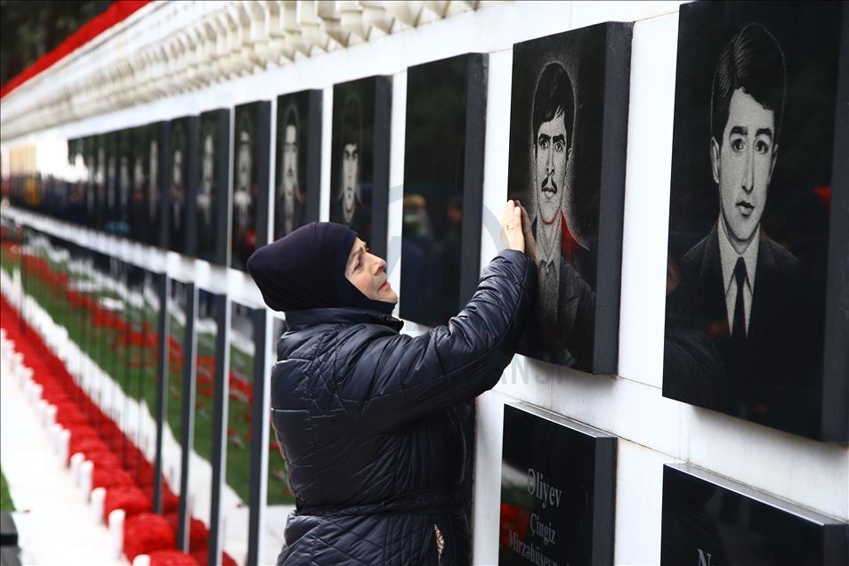 Azerbaycan'da "Kanlı Ocak" kurbanları anılıyor