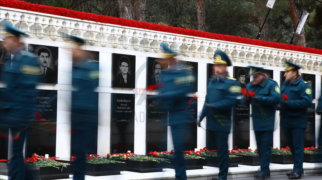 Azerbaycan'da "Kanlı Ocak" kurbanları anılıyor