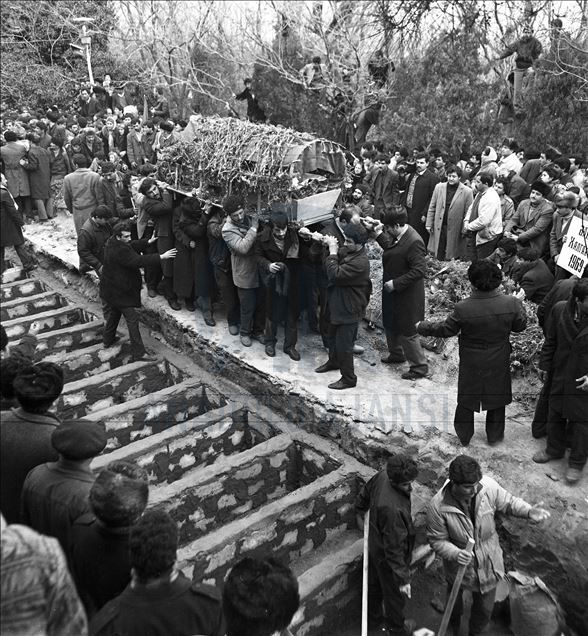 Azerbaycan'da 30 yıldır dinmeyen acı "Kanlı Ocak"