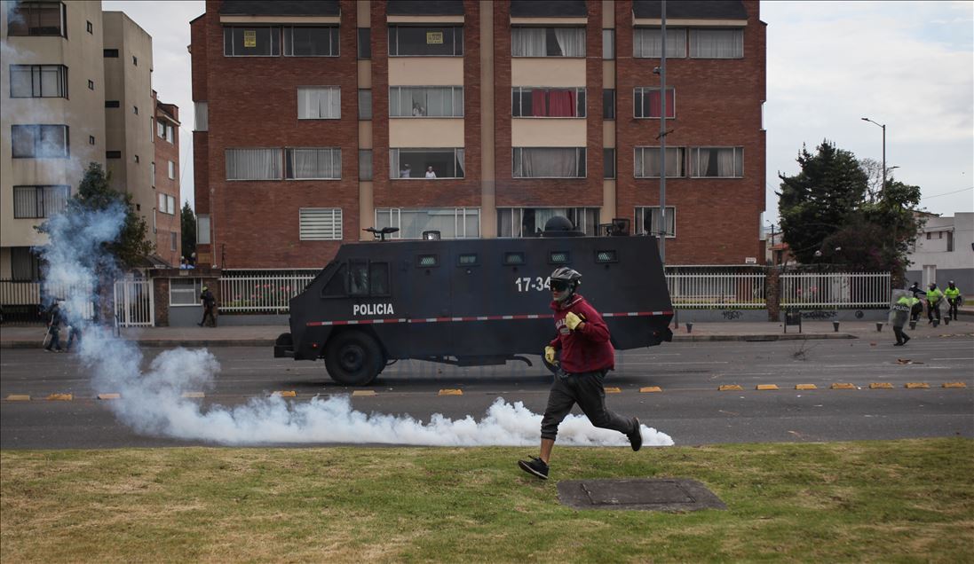 Clashes mark return to protests in Colombia