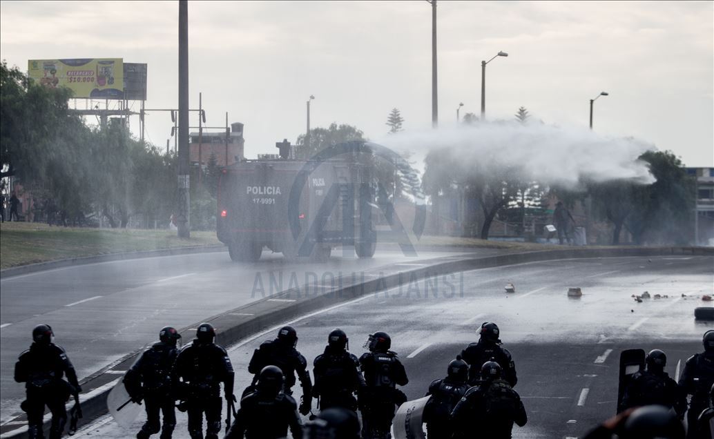 Clashes mark return to protests in Colombia