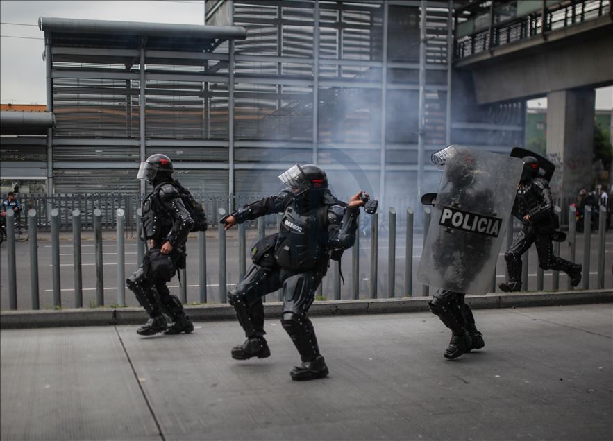 Clashes mark return to protests in Colombia