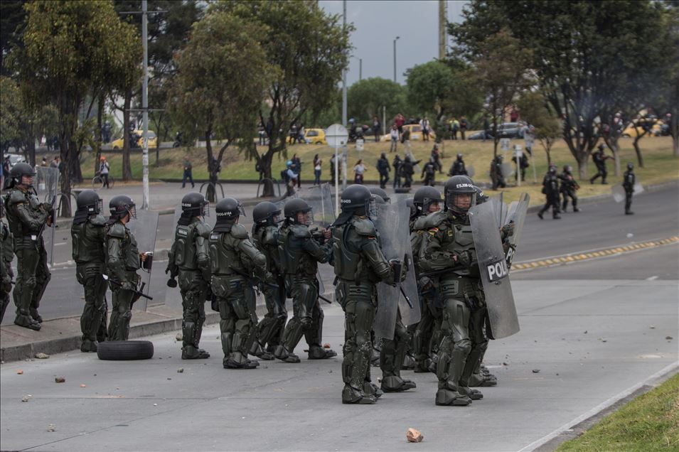 Clashes mark return to protests in Colombia