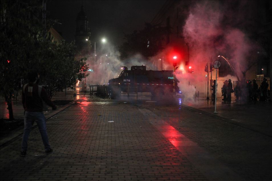 Clashes mark return to protests in Colombia