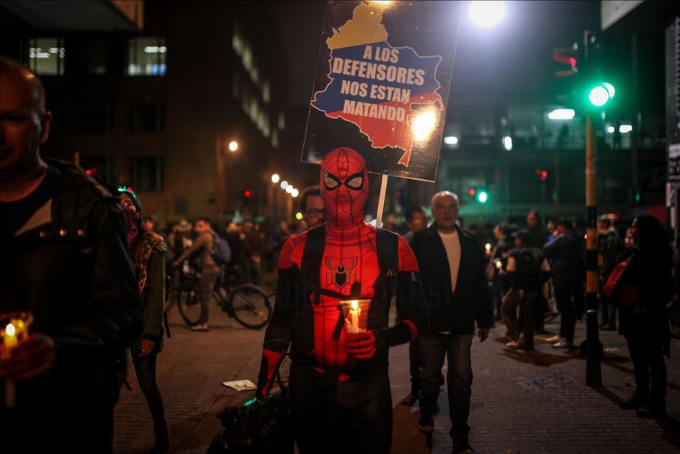 Clashes mark return to protests in Colombia