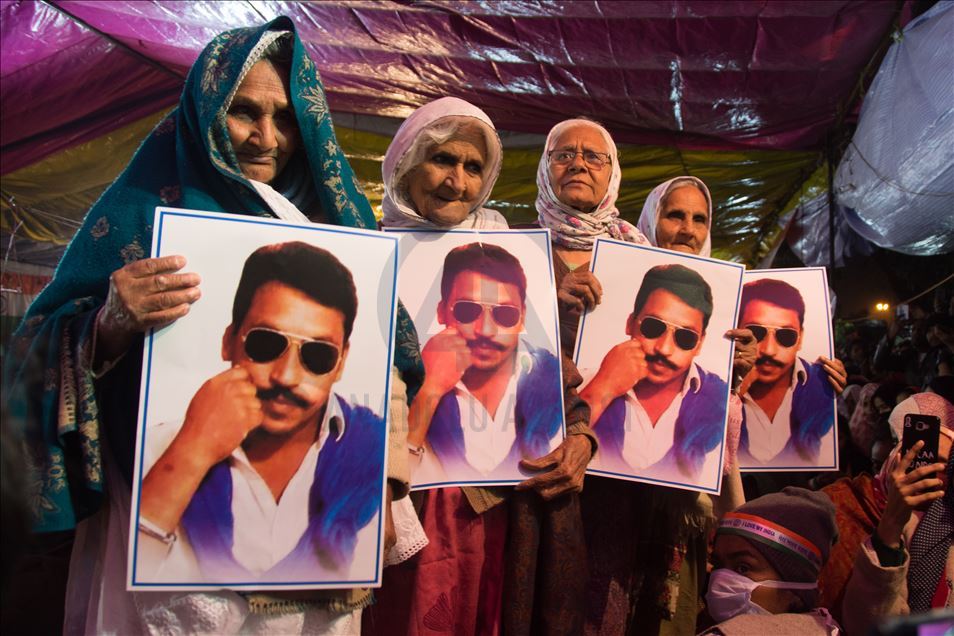 Hindistan'da protestolar
