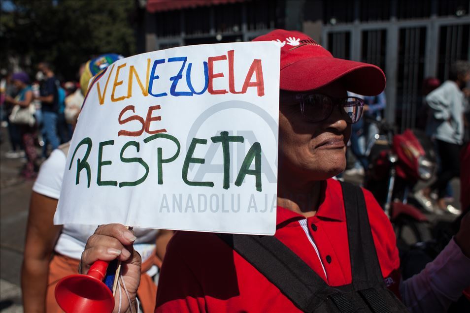 Pro government march in Caracas