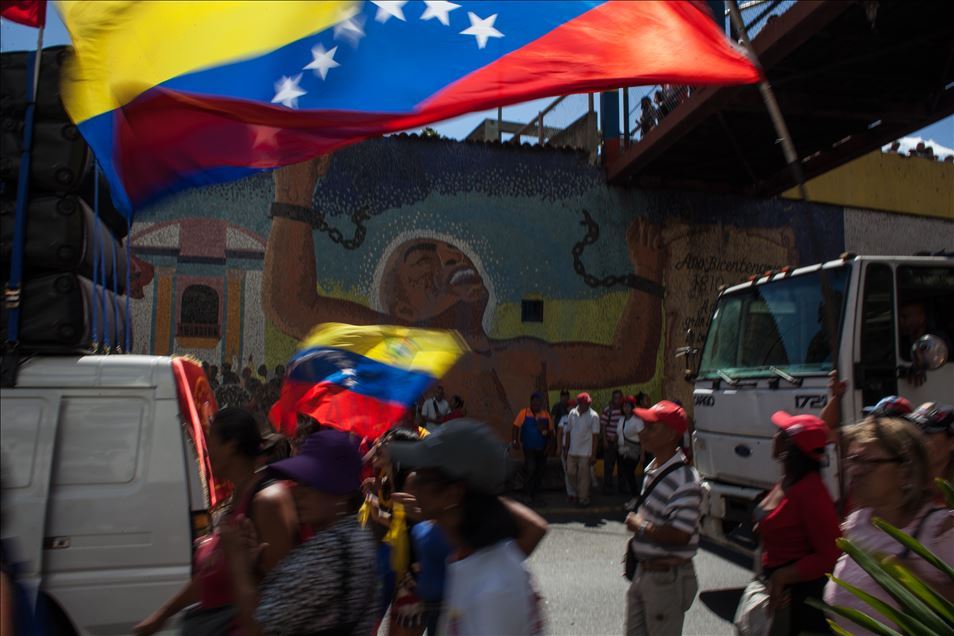 Pro government march in Caracas