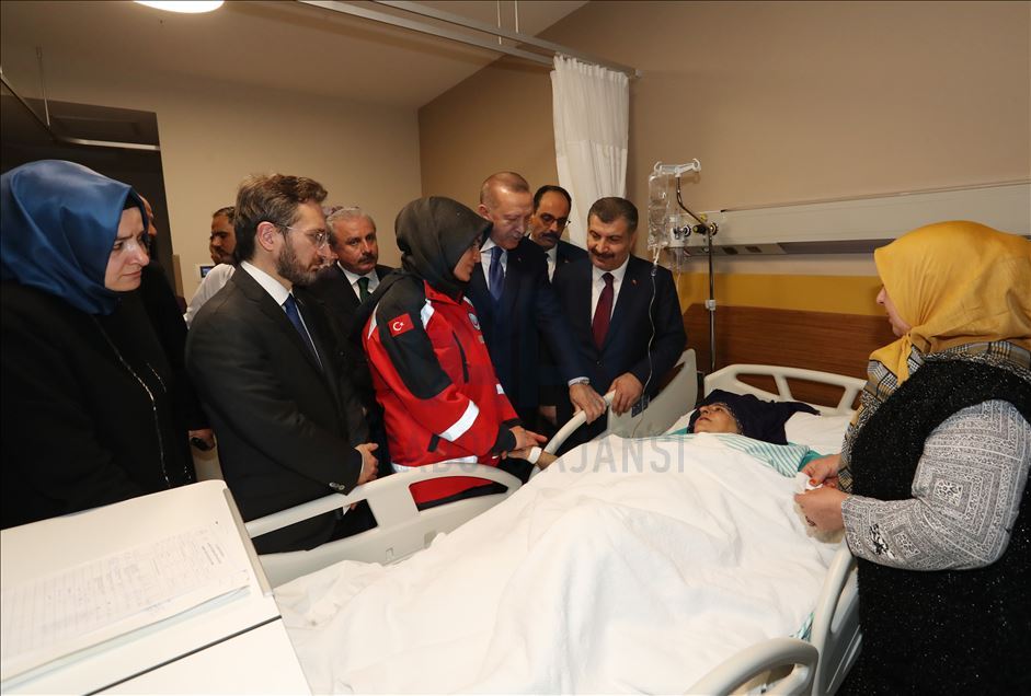 Cumhurbaşkanı Erdoğan, deprem bölgesinde
