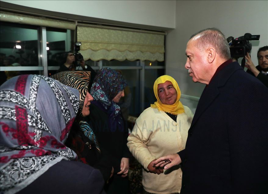 أردوغان: سنبني بيوتا ذات هياكل صلبة لمتضرري زلزال ألازيغ