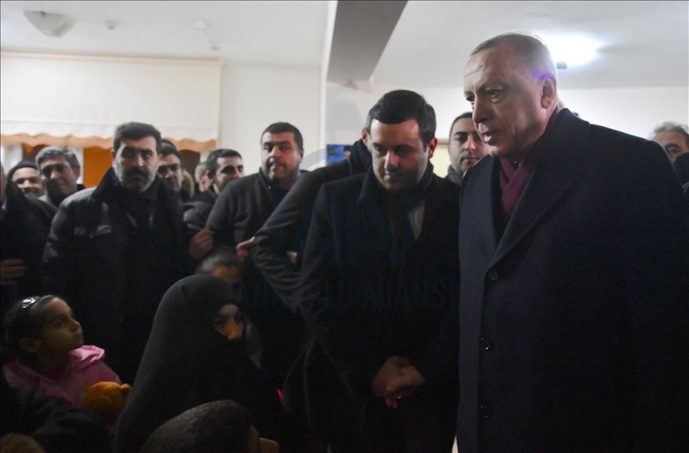 أردوغان: سنبني بيوتا ذات هياكل صلبة لمتضرري زلزال ألازيغ