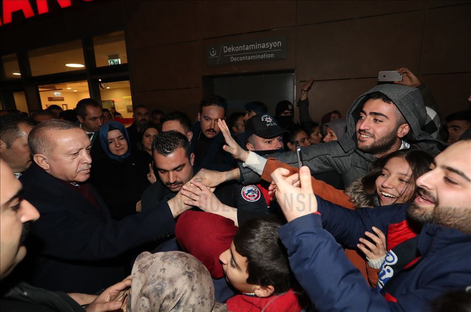 Cumhurbaşkanı Erdoğan, deprem bölgesinde