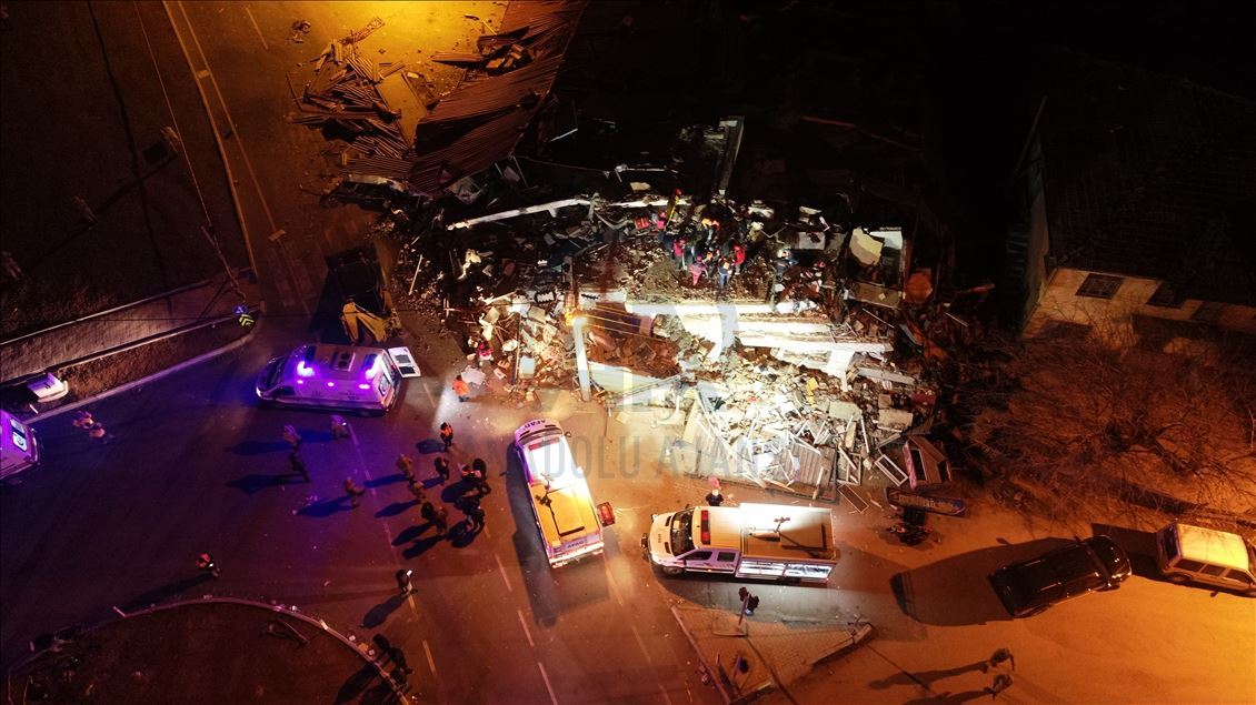 استمرارعمليات البحث والإنقاذ تتواصل للبحث عن المفقودين بولاية ألازيغ جرّاء الزلزال