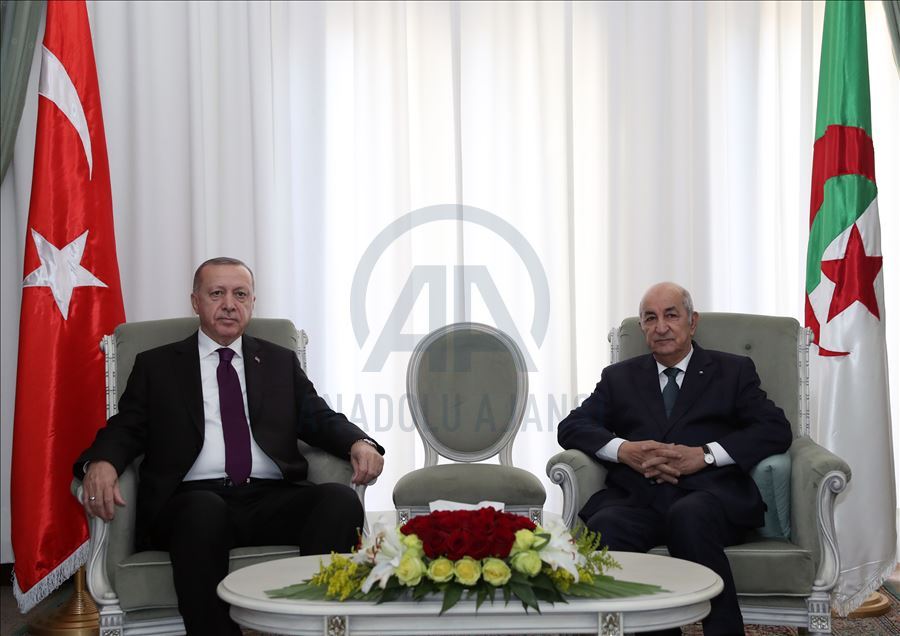 Visita oficial de Erdogan al presidente Tebboune en Argelia