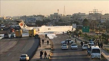 خروج هواپیماهی مسافربری تهران - ماهشهر از باند فرودگاه