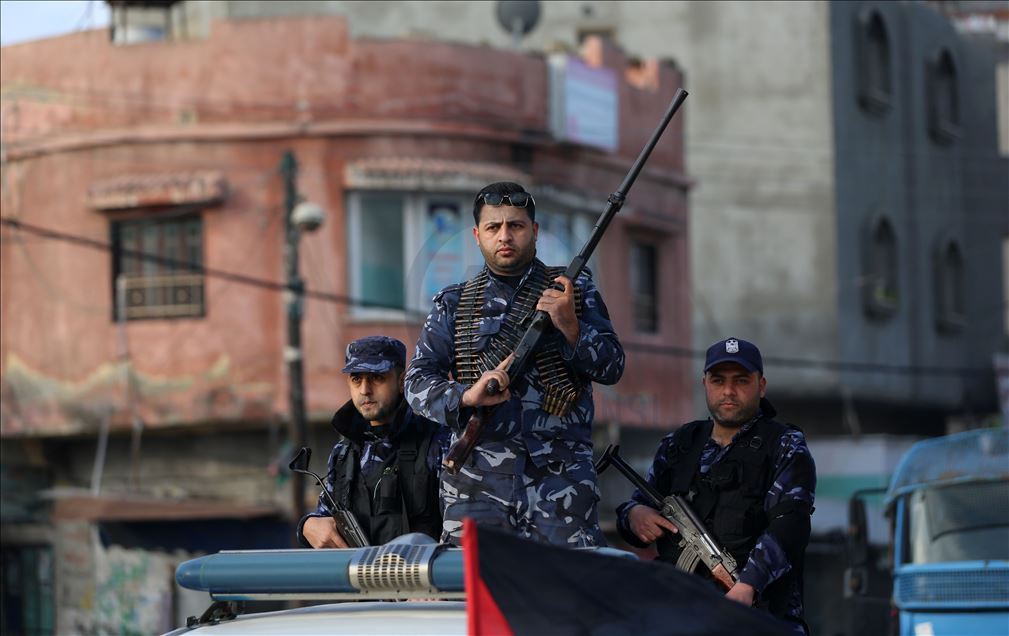 Gazze'de "Yüzyılın Anlaşması"na karşı askeri geçit düzenlendi

