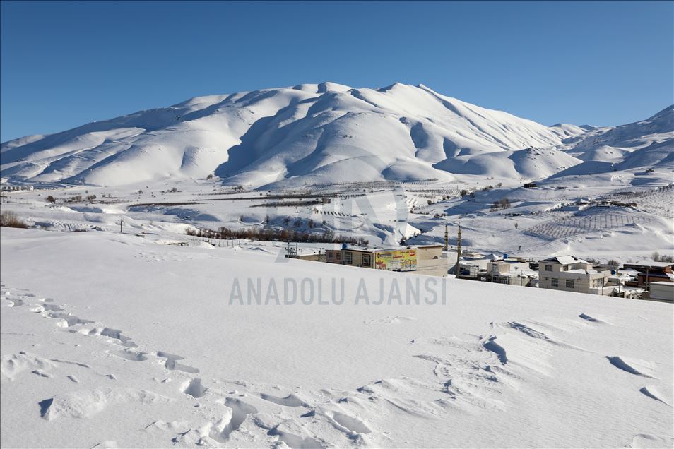 زستان و سەختی ژیان لە حاجی عومەران
