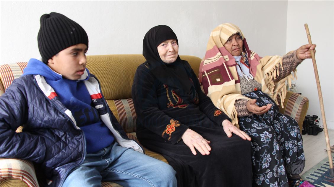 Suriyeliler depremzedeler için seferber oldu