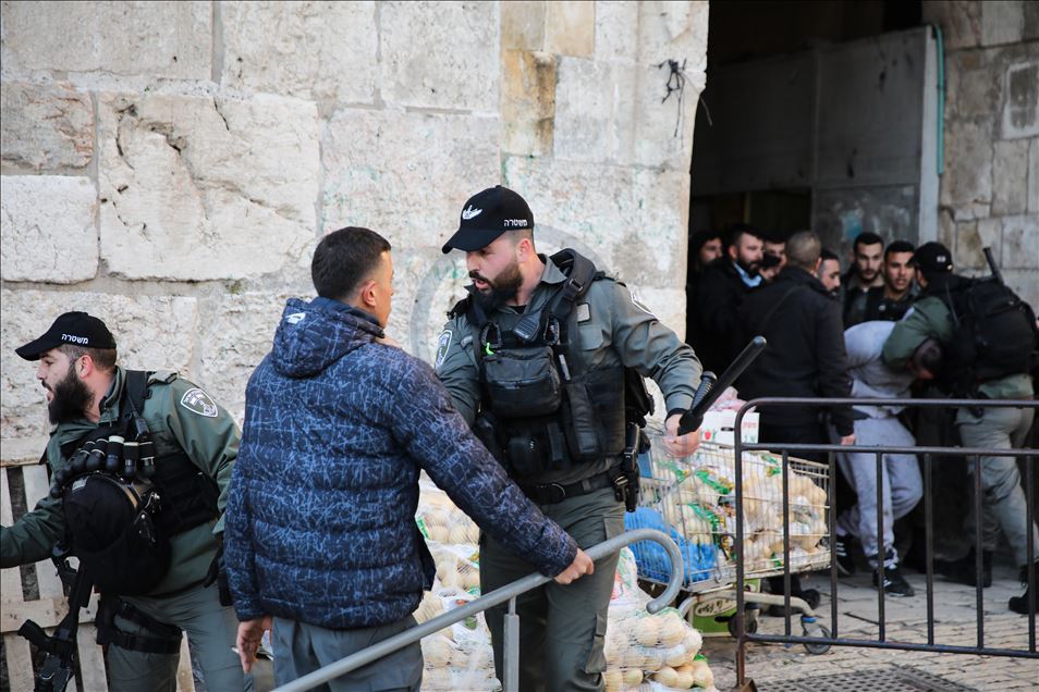 Pasukan Israel tutup gerbang Masjid al-Aqsa