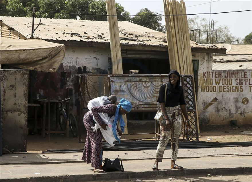 Gambiya'nın başkenti Banjul'da günlük yaşam