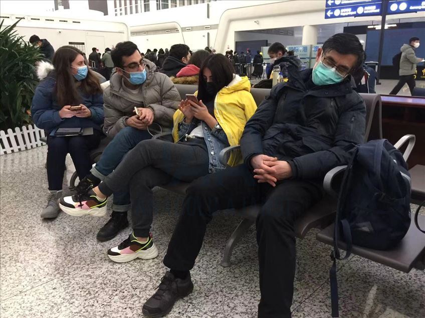 Yeni tip koronavirüs salgınının yaşandığı Çin'in Vuhan kentindeki Türk vatandaşları
