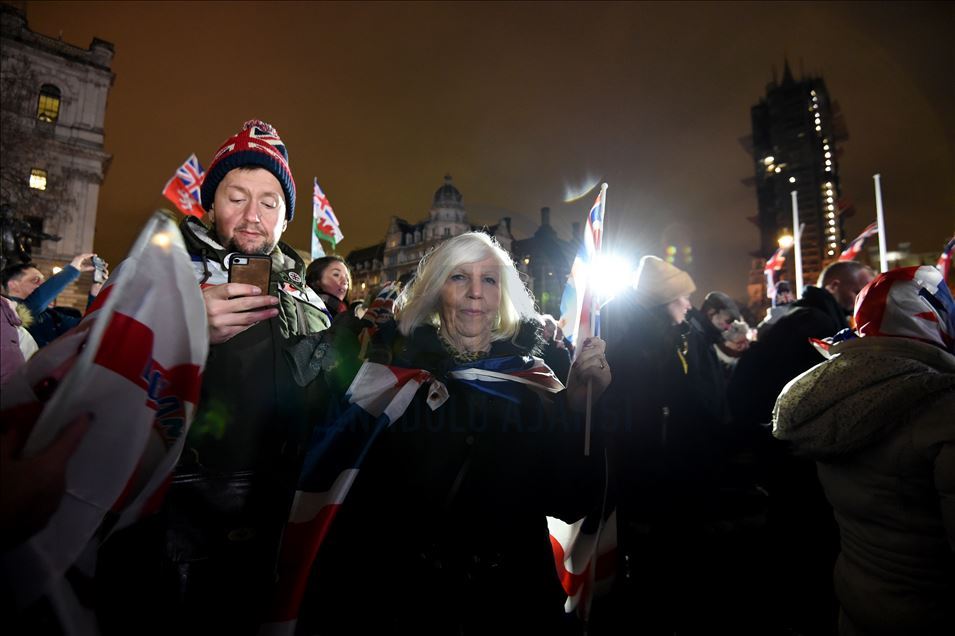 Britania largohet nga BE-ja pas 47 vitesh anëtarësim