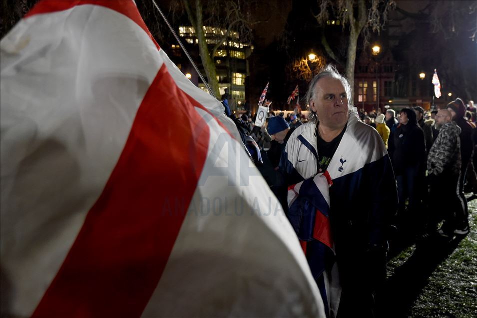 Britania largohet nga BE-ja pas 47 vitesh anëtarësim
