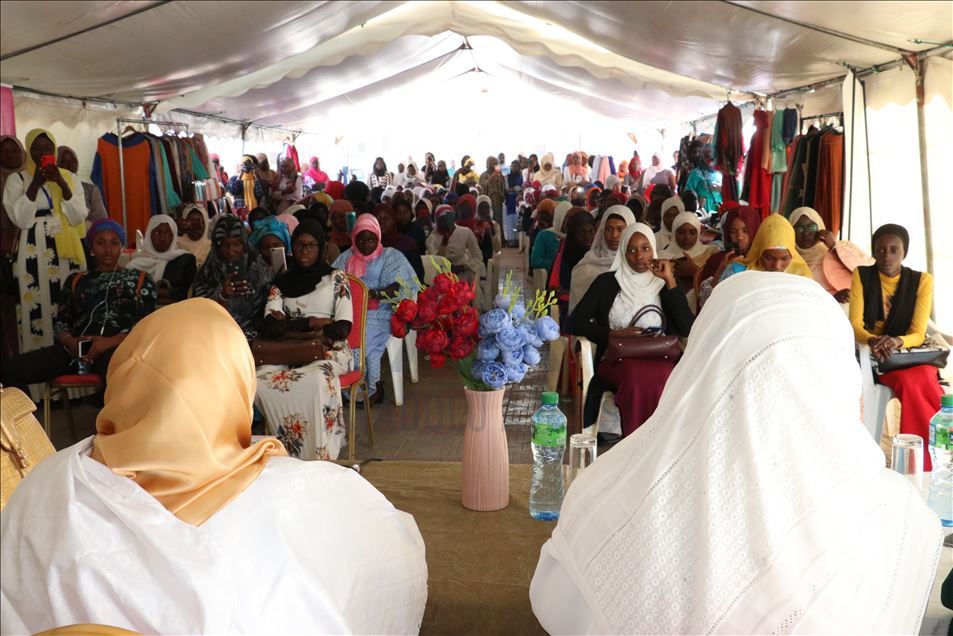 Senegal'de Dünya Başörtüsü Günü etkinliği
