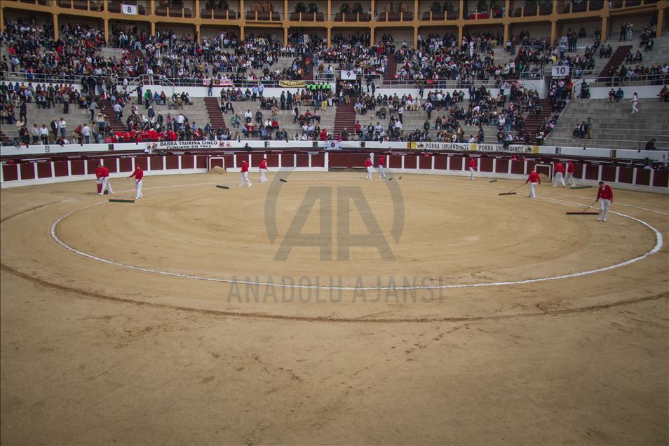 Bullfighting returns to Colombia’s capital amid controversy