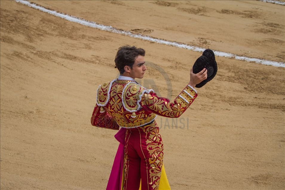 Bullfighting returns to Colombia’s capital amid controversy