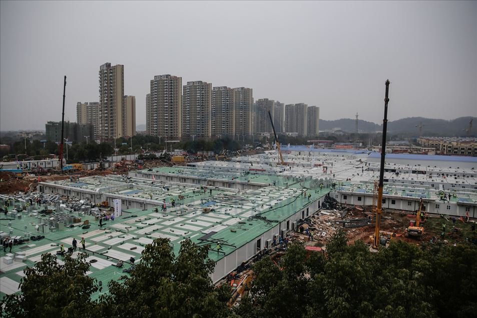 Construcción del hospital Huoshenshan en Wuhan, China