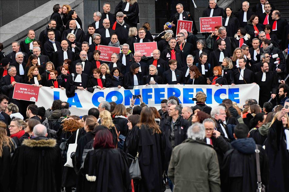 Fransa'da protesto