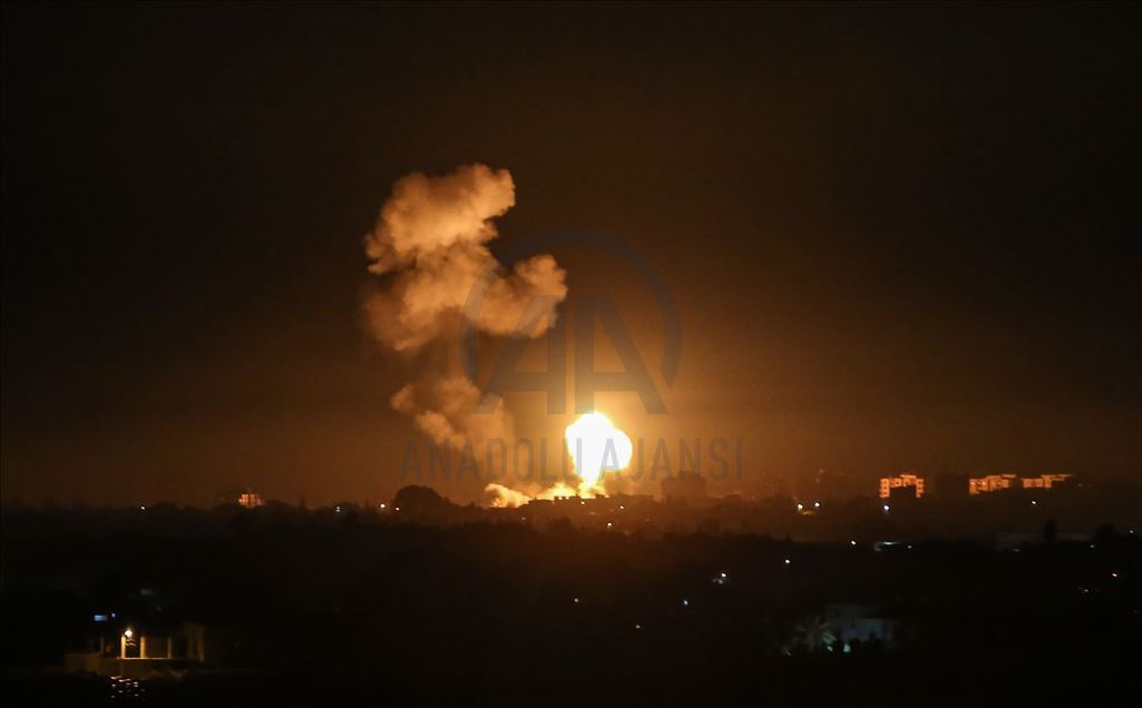 مقاتلات إسرائيلية تقصف مواقع فلسطينية جنوبي قطاع غزة