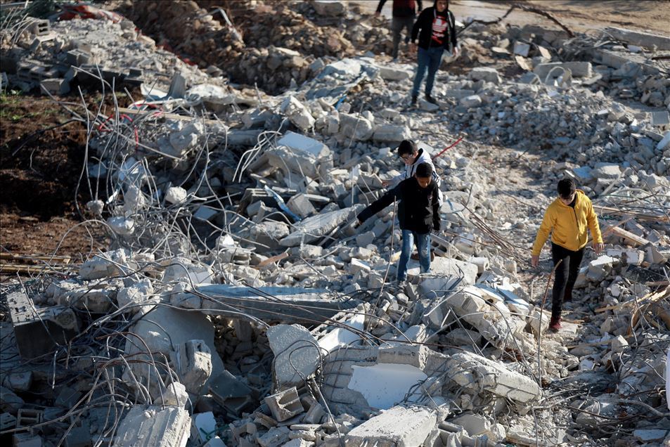 Israel demolishes jailed Palestinian's house in West Bank