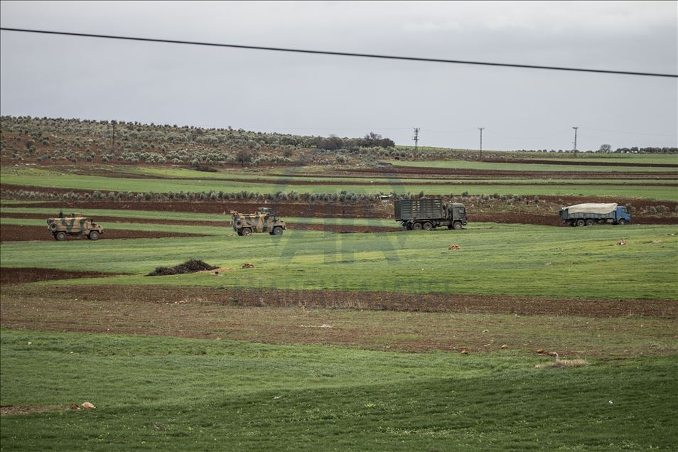 تركيا ترسل تعزيزات عسكرية لنقاط المراقبة بإدلب السورية