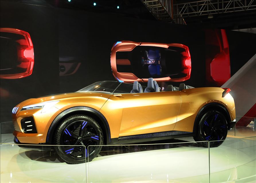 UTTAR PRADESH, INDIA -  FEBRUARY 07 : The Mahindra Funster electric concept vehicle is displayed at the Auto Expo 2020, on February 7, 2020, in Greater Noida, India. : Imtiyaz khan