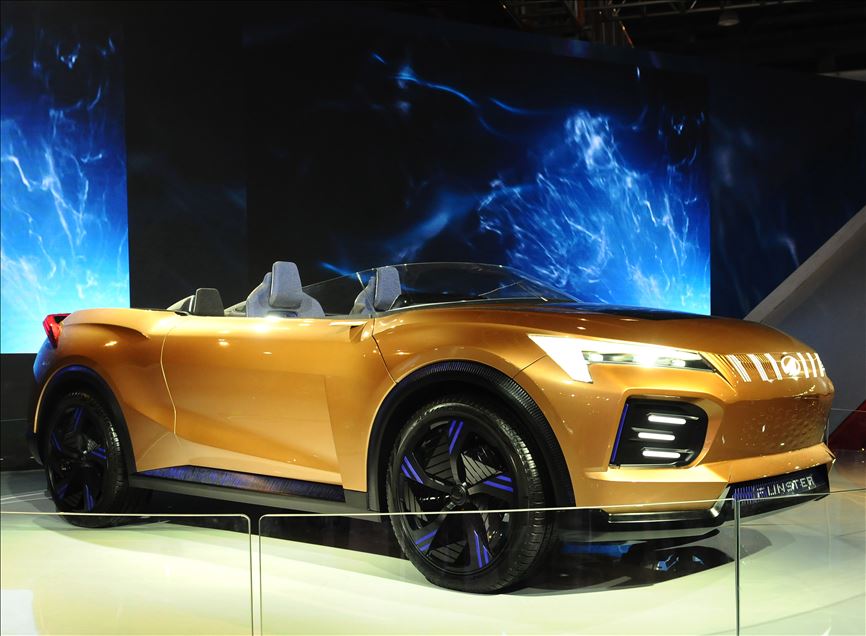 UTTAR PRADESH, INDIA -  FEBRUARY 07 : The Mahindra Funster electric concept vehicle is displayed at the Auto Expo 2020, on February 7, 2020, in Greater Noida, India. : Imtiyaz khan