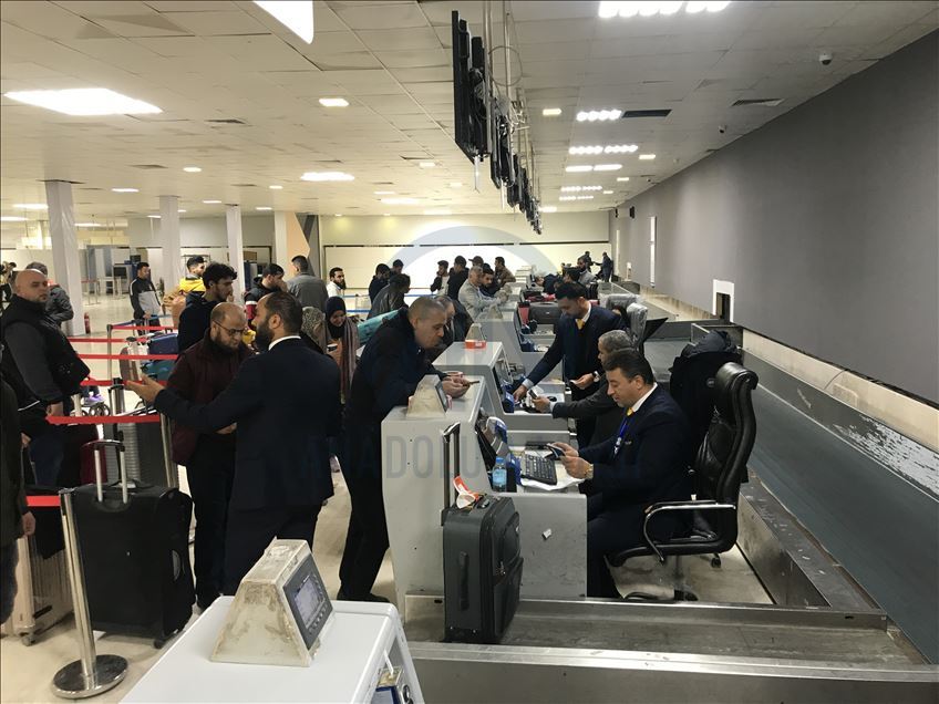 قصف قوات حفتر يوقف الملاحة في مطار معيتيقة لفترة وجيزة