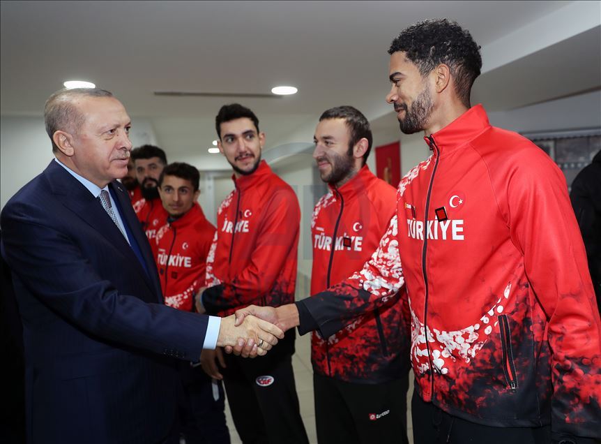 Burhan Felek Atletizm Pisti'nin açılış töreni