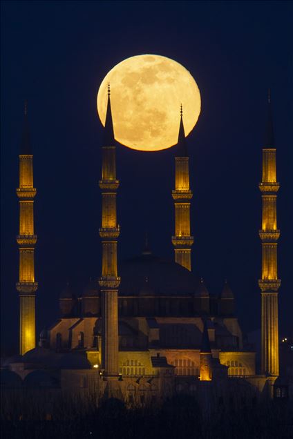 Supermoon in Turkey's Edirne