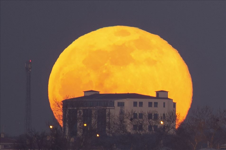 Supermoon in Turkey's Edirne