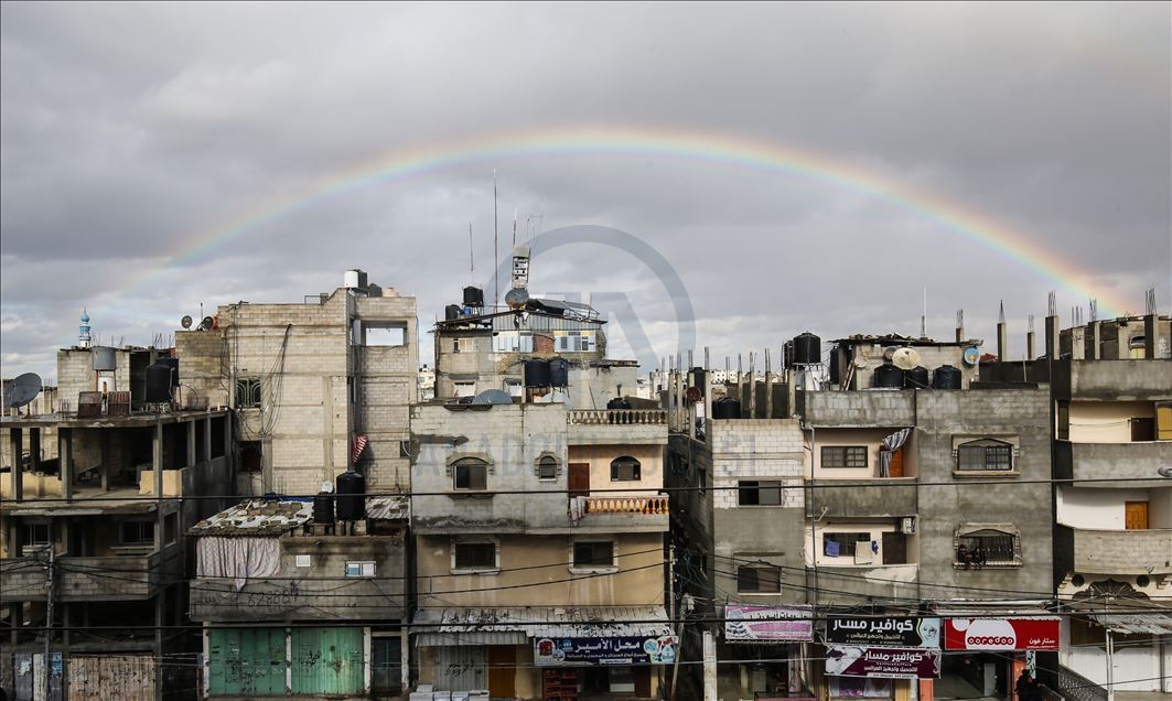 منظره دیدنی رنگین کمان در غزه