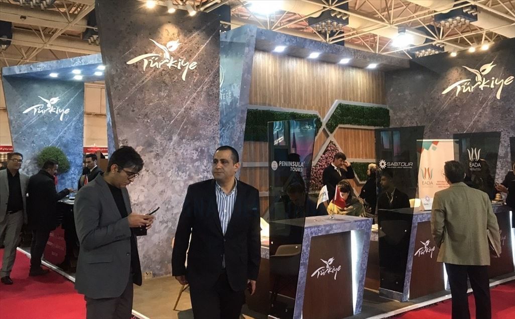 نمایشگاه بین المللی گردشگری و صنایع دستی در تهران
