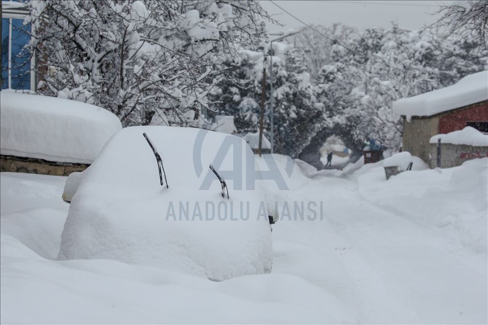Snow depth exceeds one meter in Turkey's Van