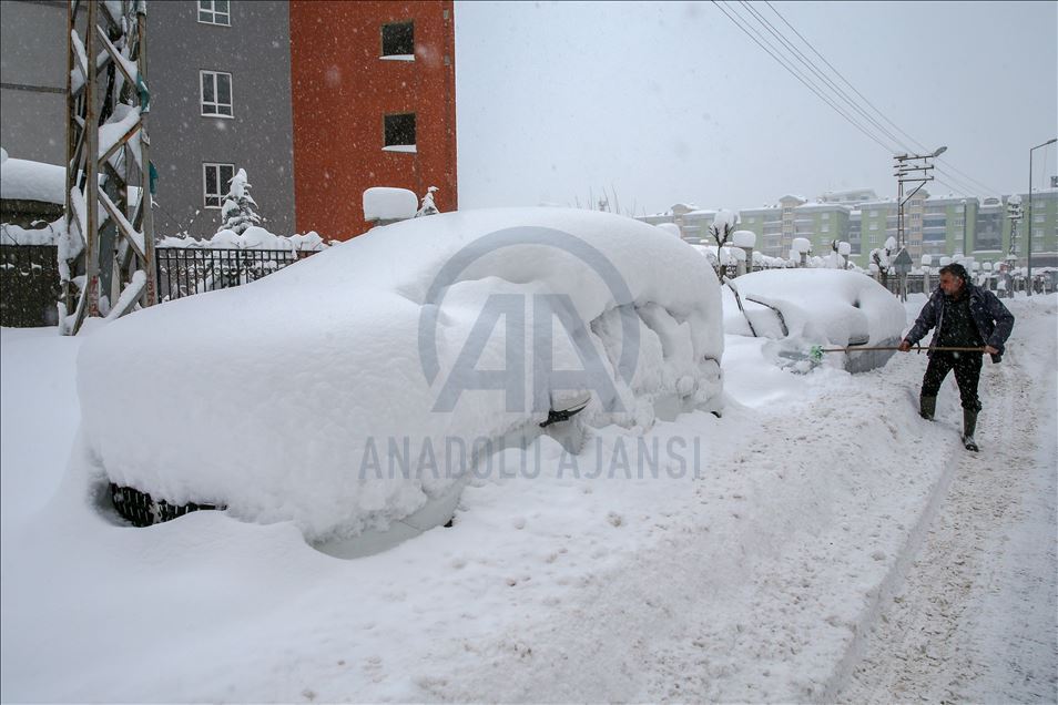 Snow depth exceeds one meter in Turkey's Van
