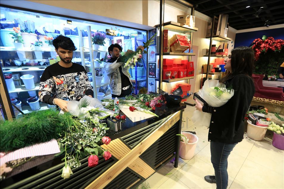 Jelang Hari Valentine di Irak