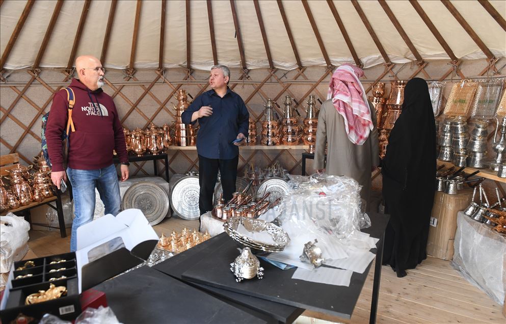 Kuveyt'teki Körfez Kültür Festivali’nde Türk Obası açıldı