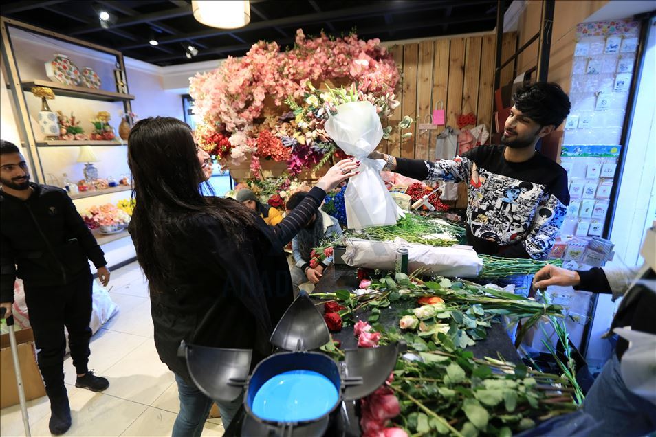 Jelang Hari Valentine di Irak