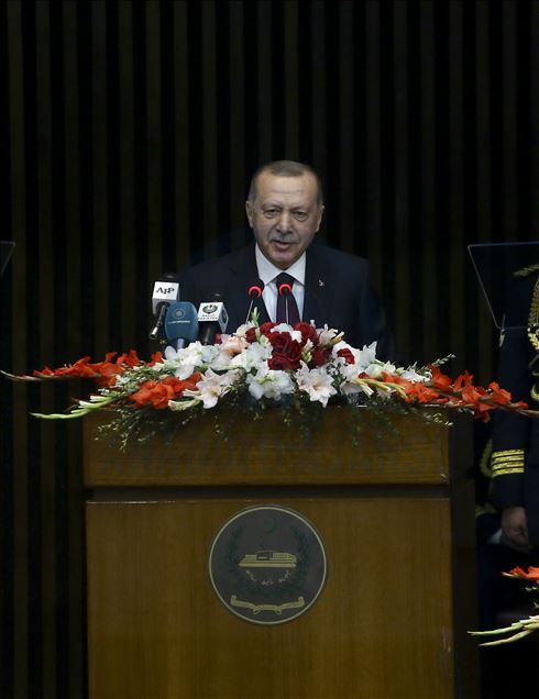 أردوغان: سندعم باكستان ضد الضغوط سياسية
